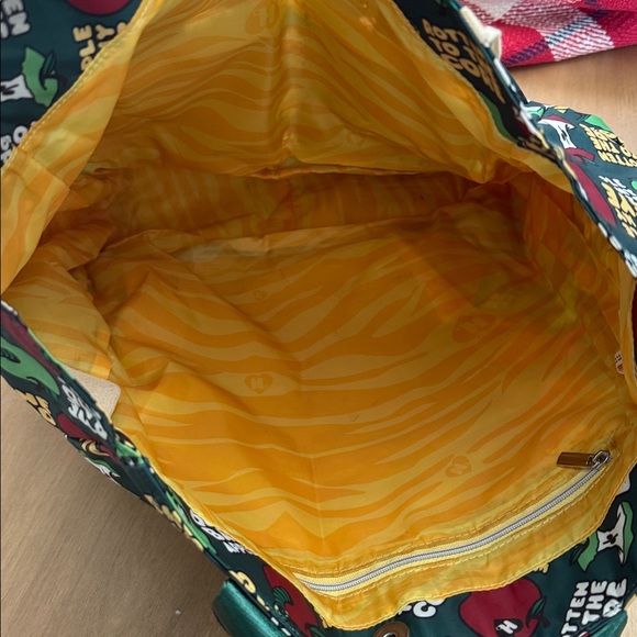 harajuku lovers apple bag - Picture 5 of 6